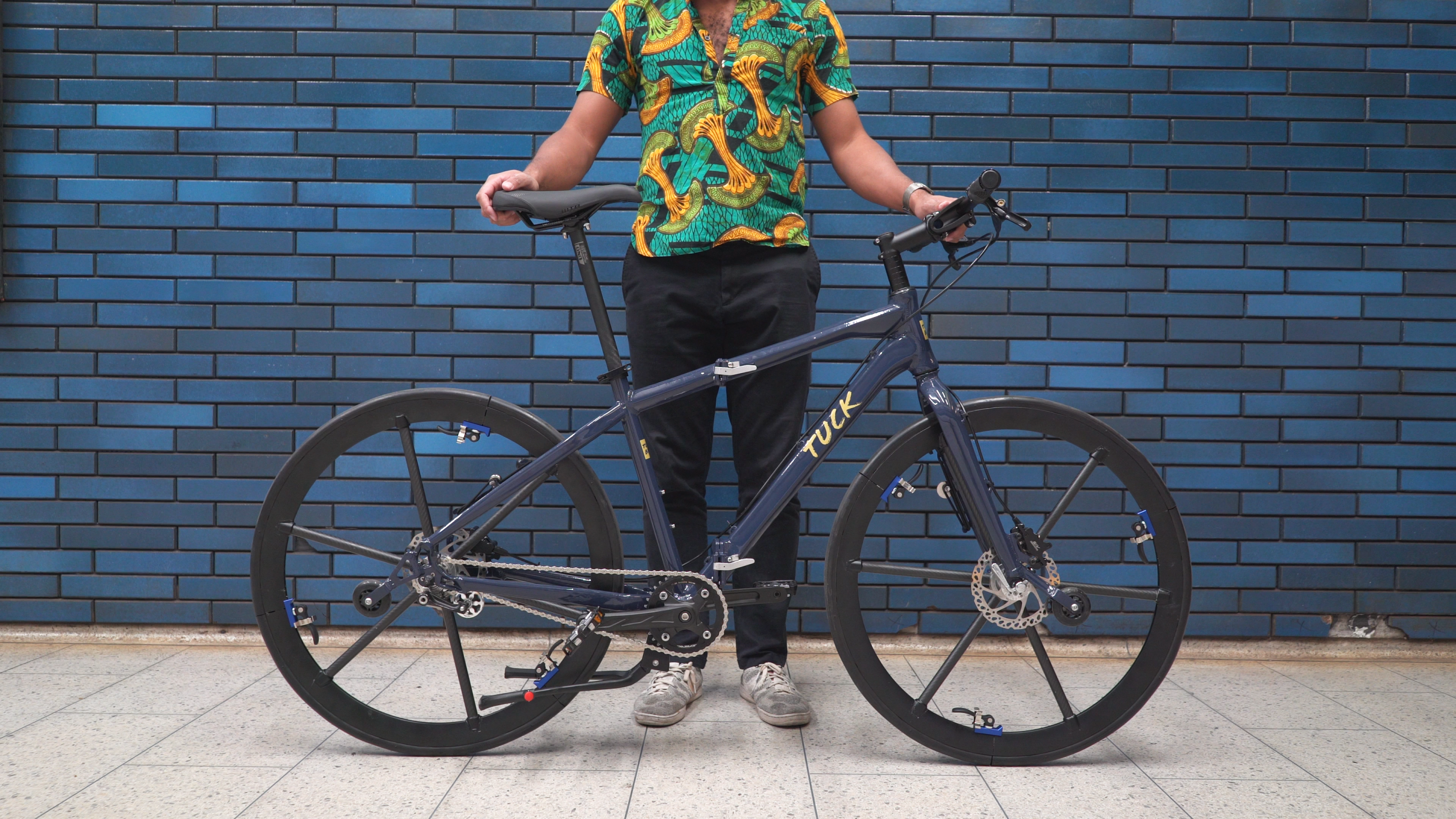 Folding wheel Tuck Bike heads into production